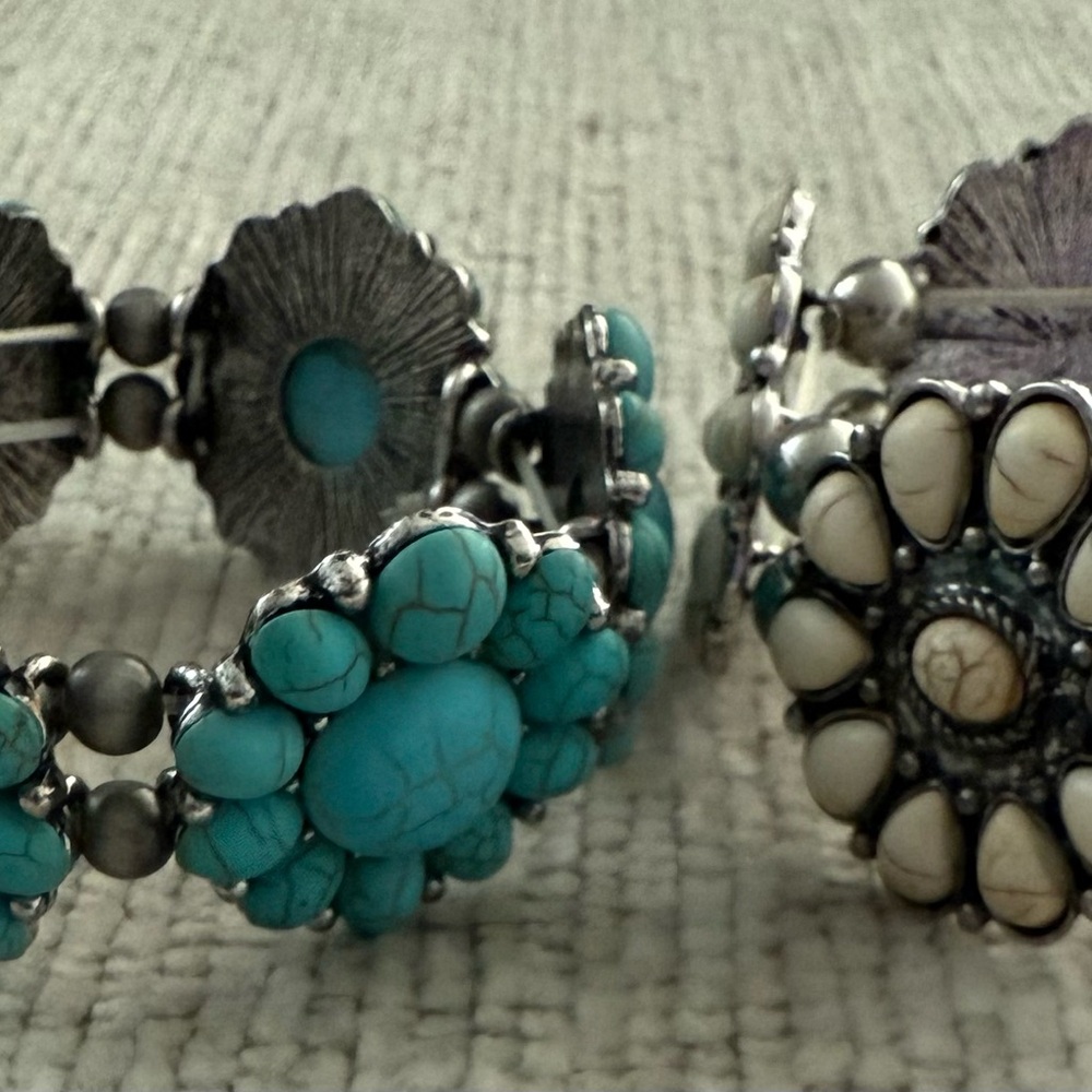 Turquoise and Silver stretch Bracelets